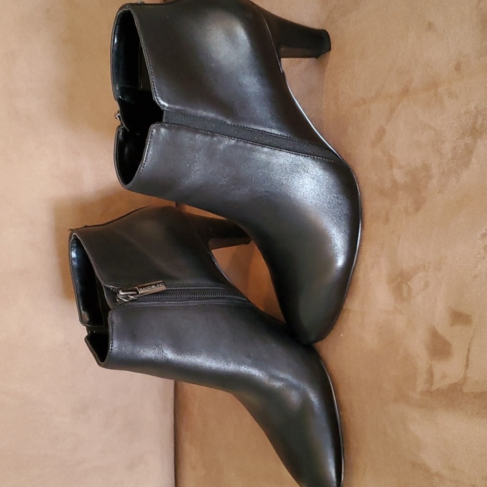 Bandolino Women's Booties, Size 7 1/2